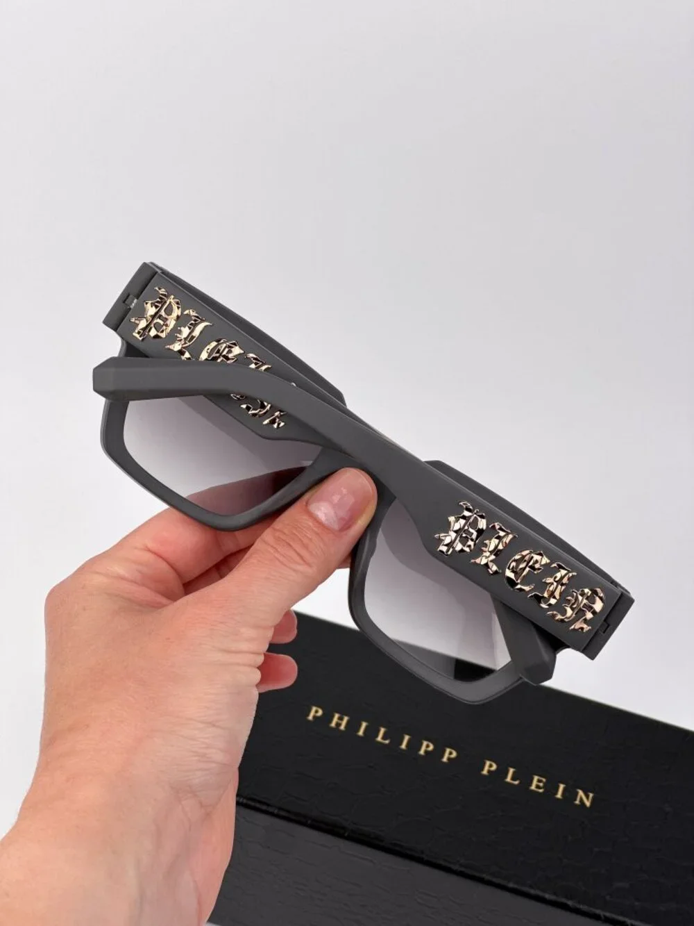 Philipp Plein Unisex Sunglasses Matte Grey Gradient Square Frames SPP095M 0L46